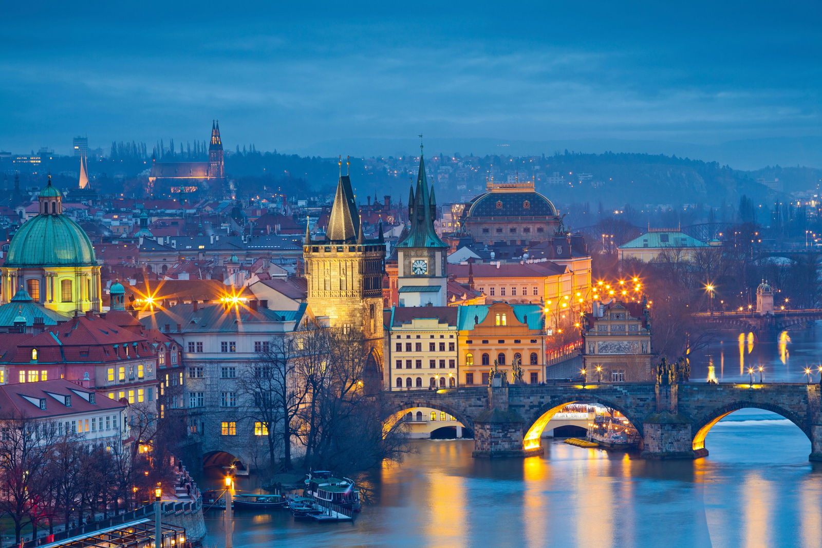 PRAGA