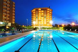 03 grand eurhotel piscina