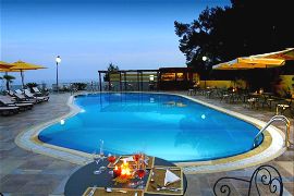 02 hotel baia dei faraglioni piscina